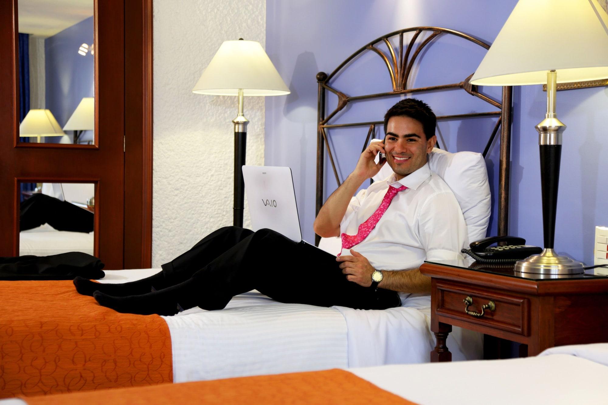 Hotel Emily Pachuca Εξωτερικό φωτογραφία